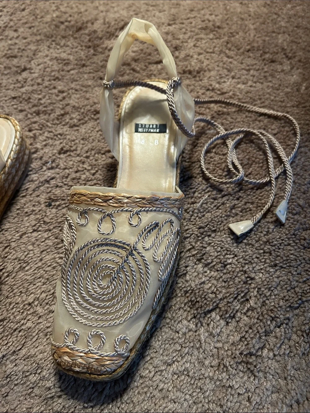 Stuart Weitzman Cream Embroidered Lace-Up Espadrilles